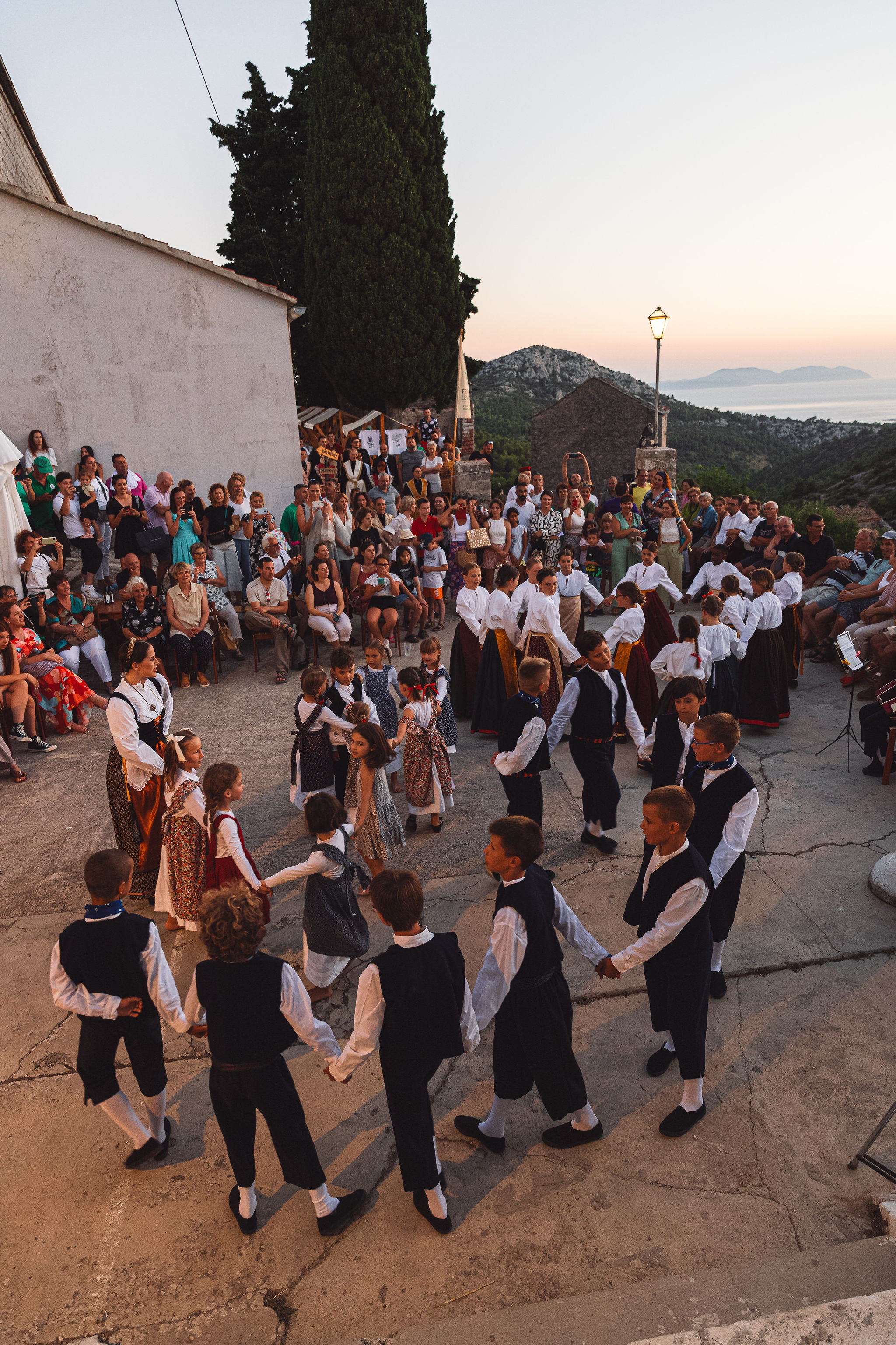 Hvar Lavender Festival — Festival Levande